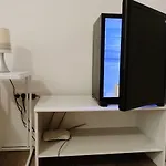 Orro Rooms